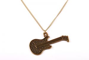 Naszyjnik złota gitara